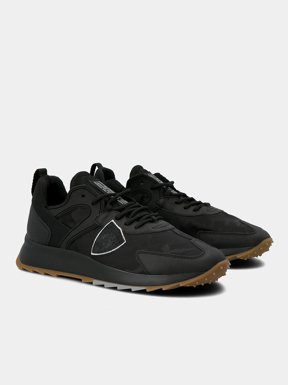 philippe-model-royale-low-man-rllucc10-camouflage-noir
