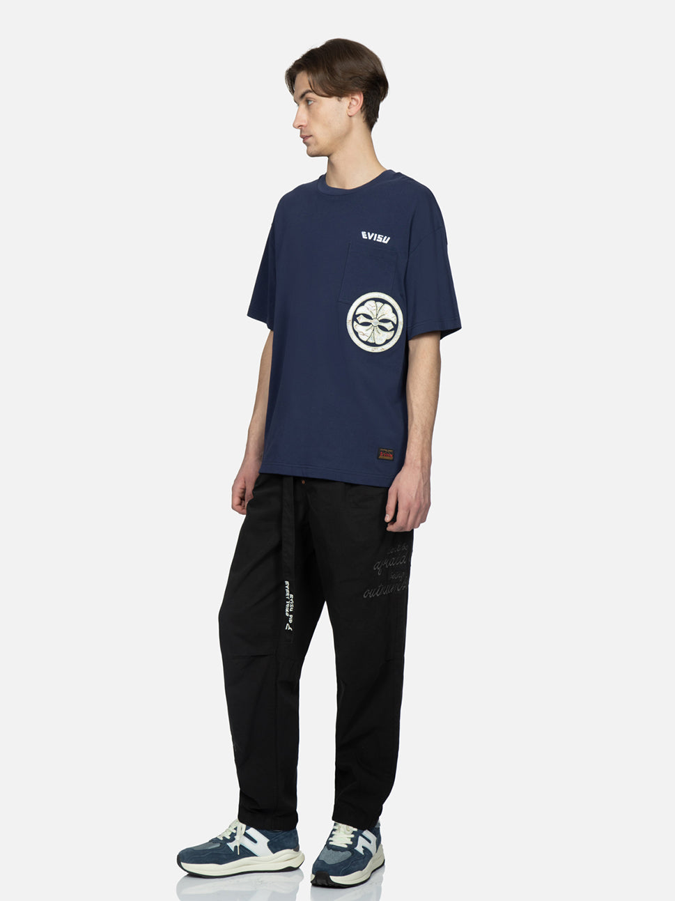 Evisu NAVY Embroidery & Brocade Kamon Applique Pocket Tee