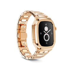 Golden Concept x Vinicius Jr. Royal Edition Gold 45mm Apple Watch Case For Apple Watch Series 7 و Apple Watch Series 8