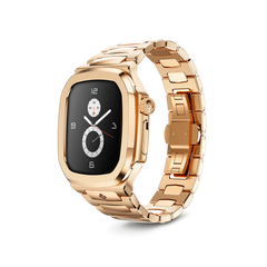 Golden Concept x Vinicius Jr. Royal Edition Gold 45mm Apple Watch Case For Apple Watch Series 7 و Apple Watch Series 8
