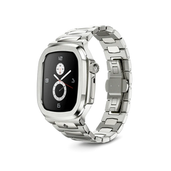 Golden Concept x Vinicius Jr. Royal Edition Silver 45mm Apple Watch Case For Apple Watch Series 7 & Apple Watch Series 8